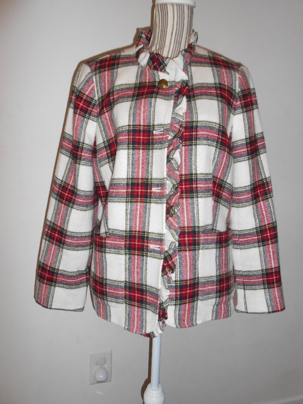 Women's Tartan Plaid Wool Blazer in Size 14 by Talbots